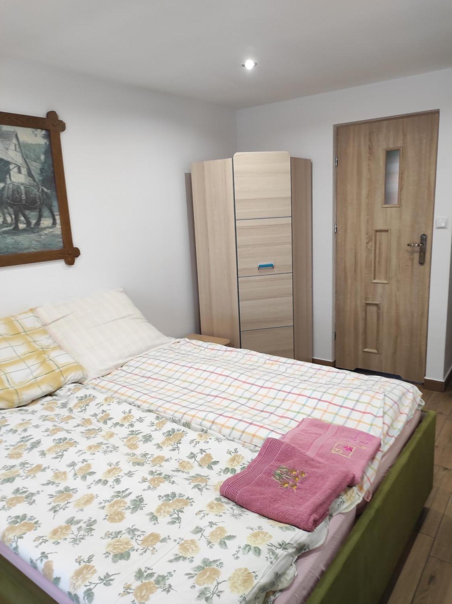 Stadnina Koni Tarka Zwierzyniec Buitenkant foto