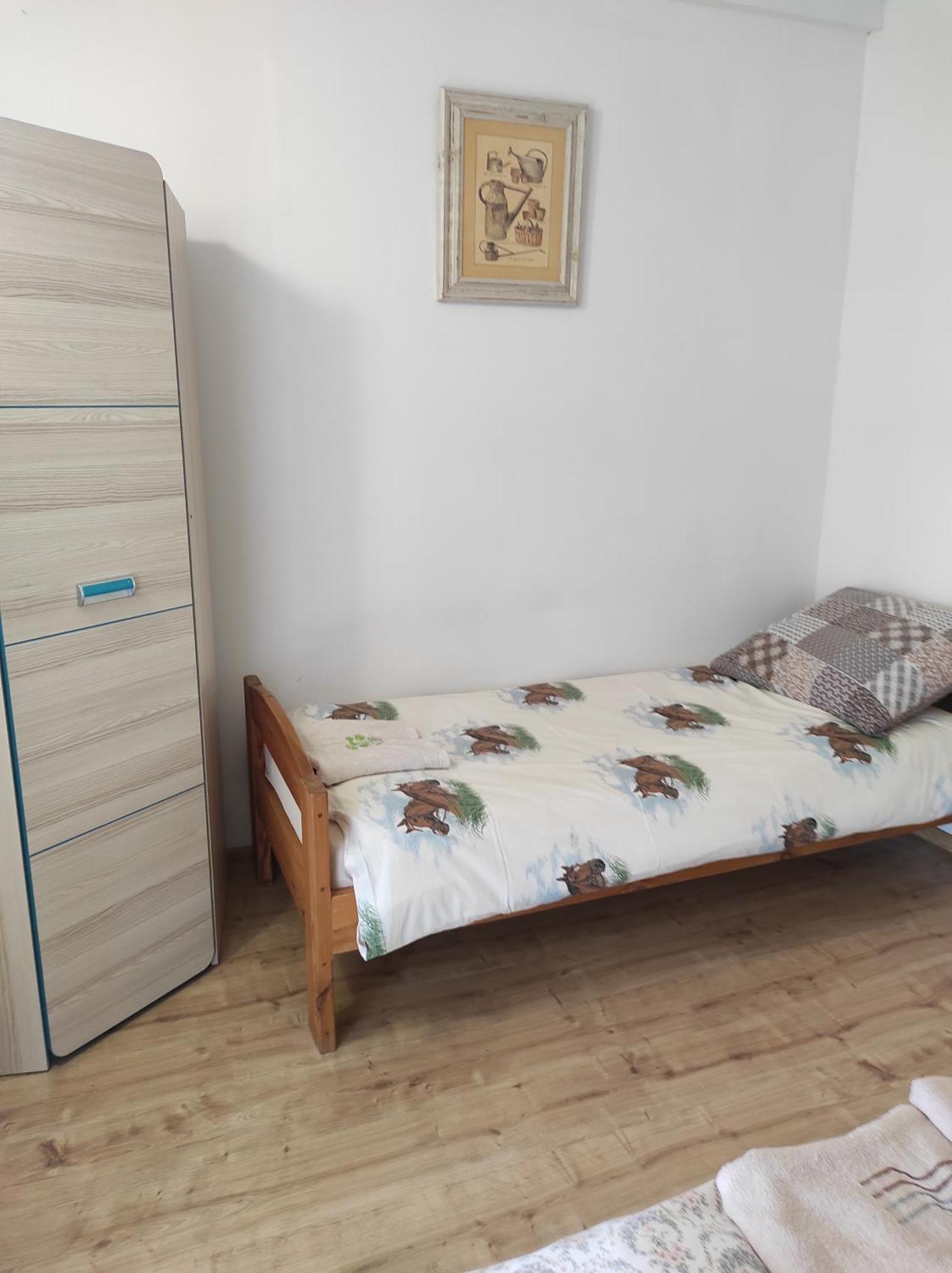 Stadnina Koni Tarka Zwierzyniec Buitenkant foto